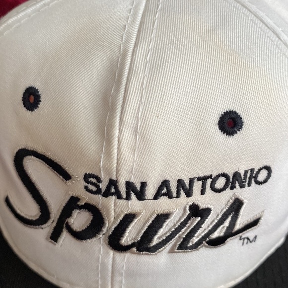 Vintage San Antonio Spurs basketball hat 🏀 - Picture 2 of 12